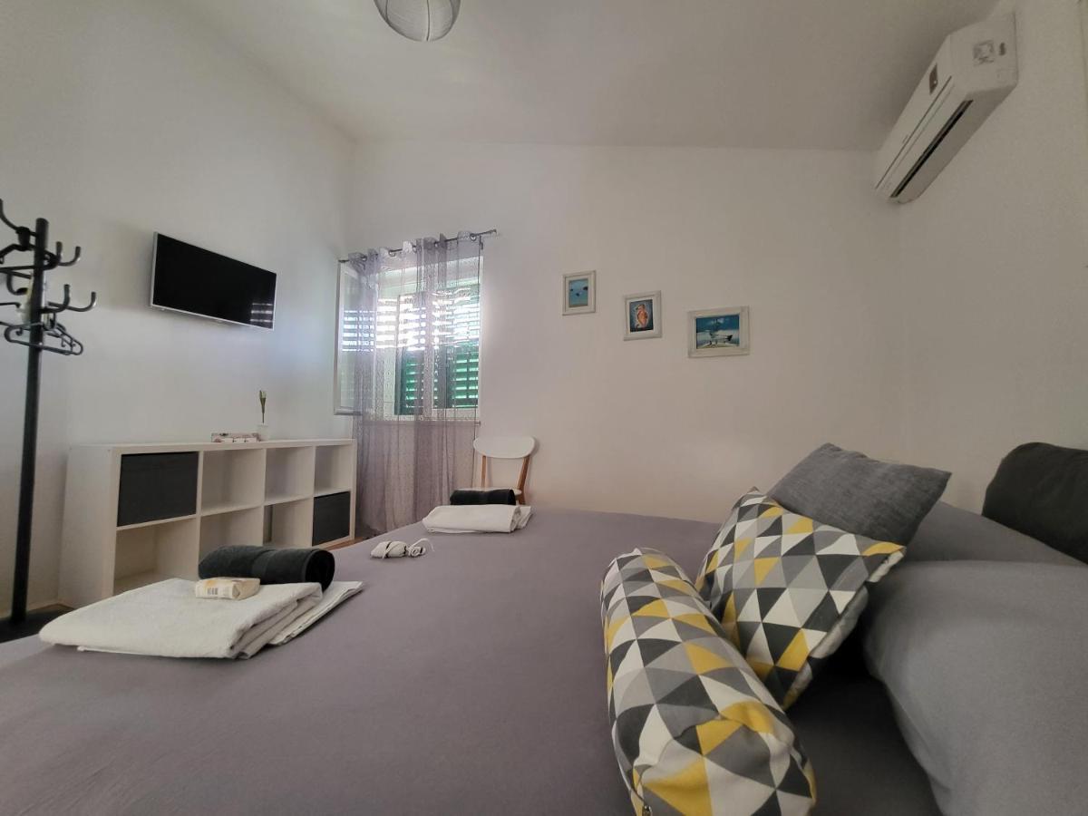 Apartment Villa Mirna Makarska Ngoại thất bức ảnh